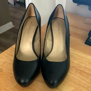 BANDOLINO BLACK 8M Classy Heels